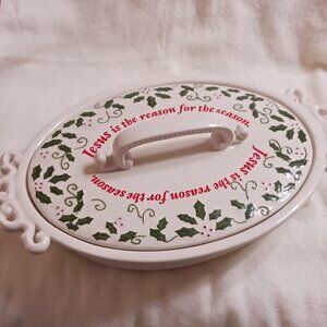 Gently Used Abbey Press Covered Christmas Dish